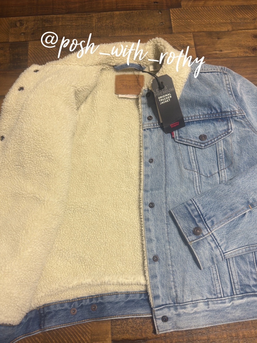 ✨ Levi’s Premium Original Sherpa Trucker Jacket, NWT - Picture 4 of 8